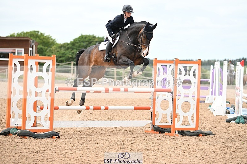 250611-130452-00604 - Cls 4 Snr Newcomers & 1.10m Open