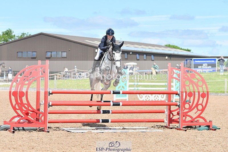 240609A-113400-04625 - Cls 17 Snr 1.05m Open