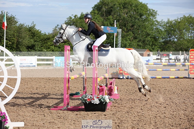 240629A-083306-02600 - Cls 16 British Novice and 80cm Open