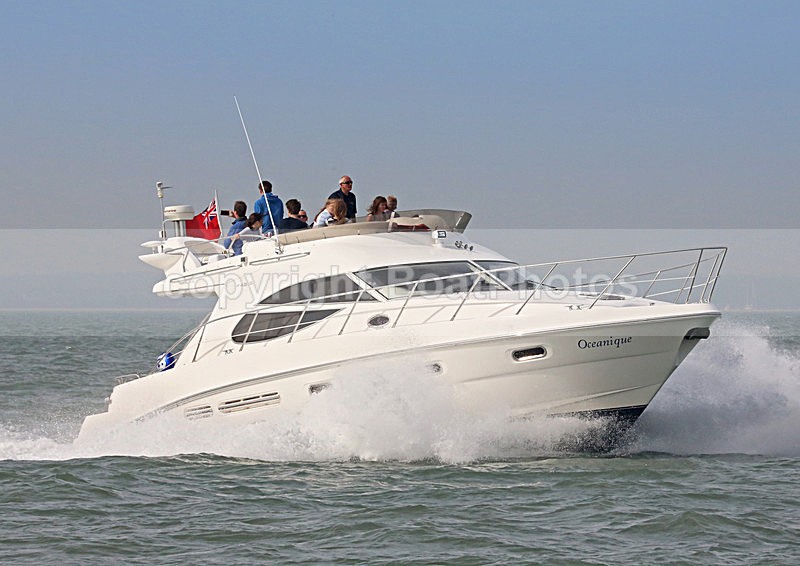 140928 OCEANIQUE SEALINE F42 WT7A7473 - Flybridge Cruisers