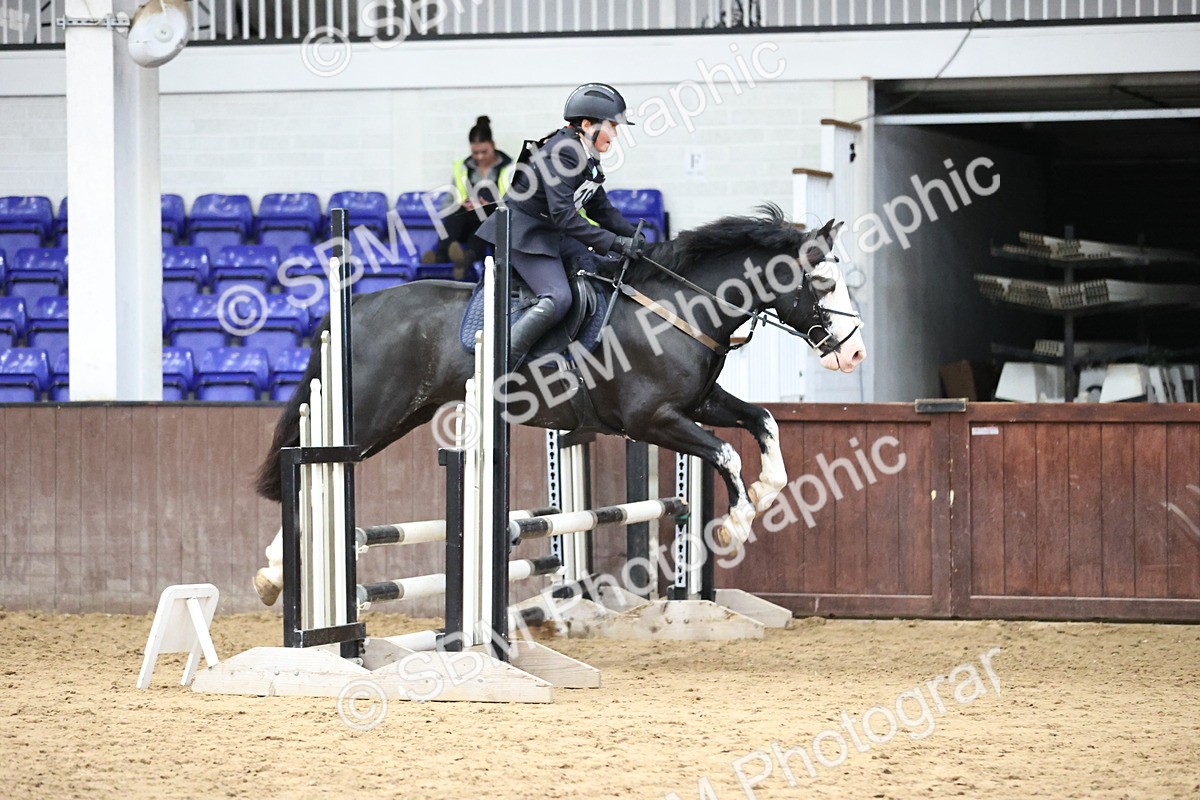 SBM_001597 - Class 5 - Henlow Veterinary Hospital 70cm