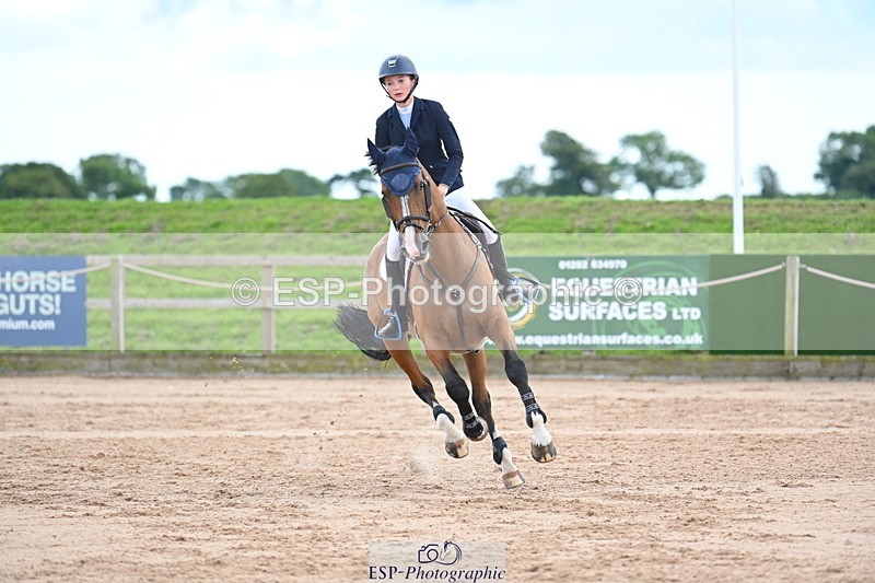 230721A-135517-06653 - Cls 38, Amateur 1.05m