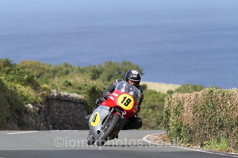 FOM_9720 - Bennetts 500cc Classic TT Race