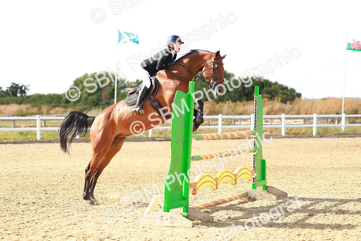 SBM_007584 - Class 5 - Senior British Foxhunter - 1.20m