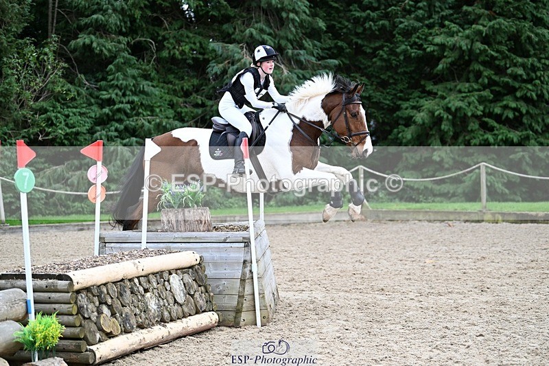 241117-140100-04378 - Cls 3 90-95cm 13.00 to 14.00