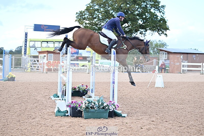 231014A-182143-06375 - Cls 21 National 1.30 & 1.40m Open