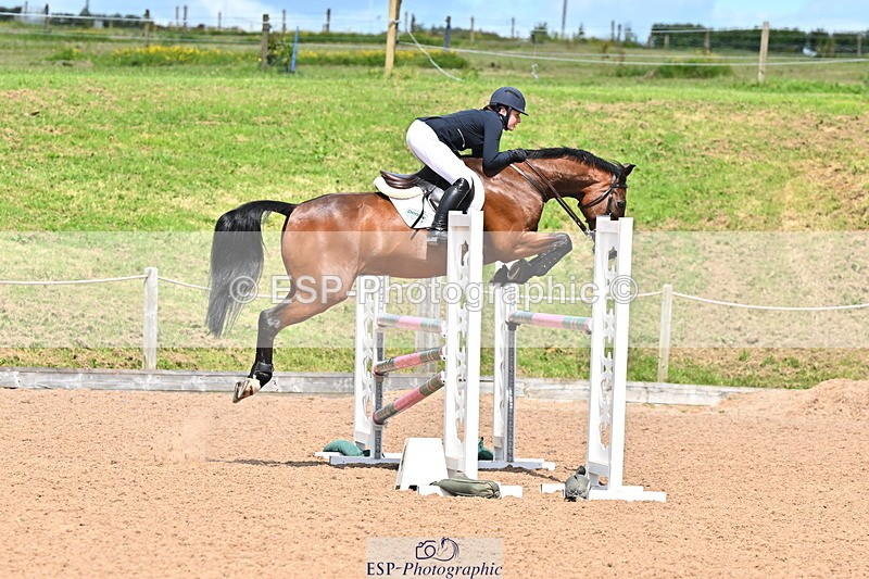 240608A-150001-02862 - Cls 5 Snr Foxhunter and 1.20m Open