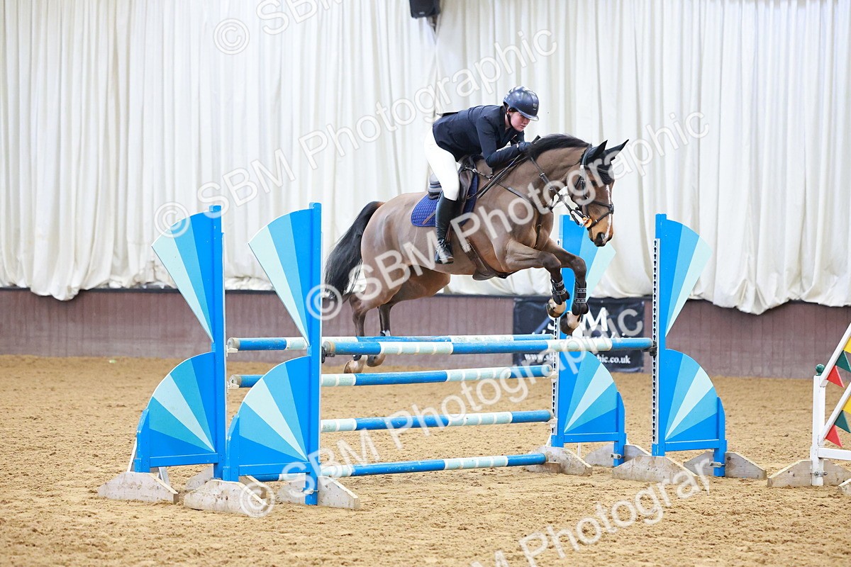 SBM_001319 - Class 4 - Senior Newcomers - 1.10m