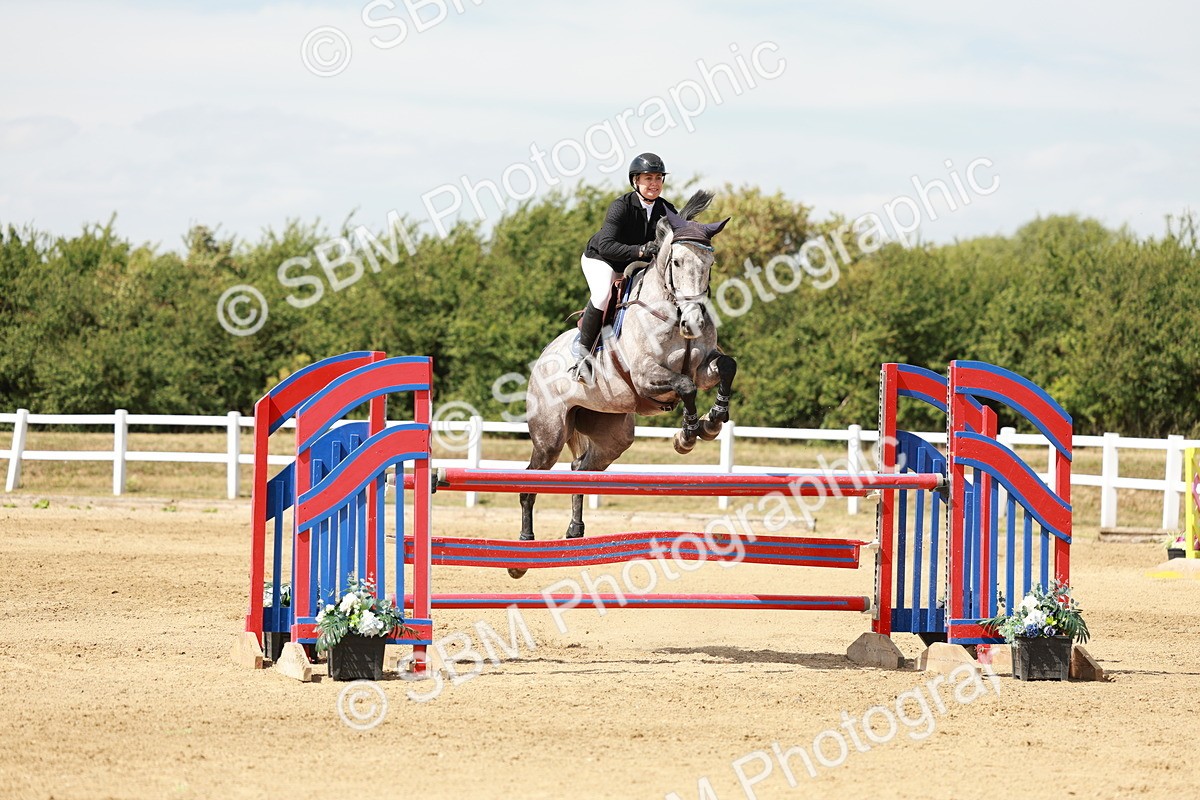 SBM_007894 - Class 4 - Senior Foxhunter - 1.20m Open