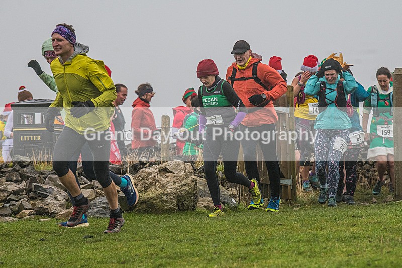 Litton-221 - Litton Christmas Cracker Fell Race Sunday 15th December 2024