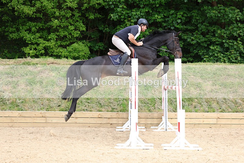 3E7A7871 - Class 8: Senior Foxhunter/1.20 open