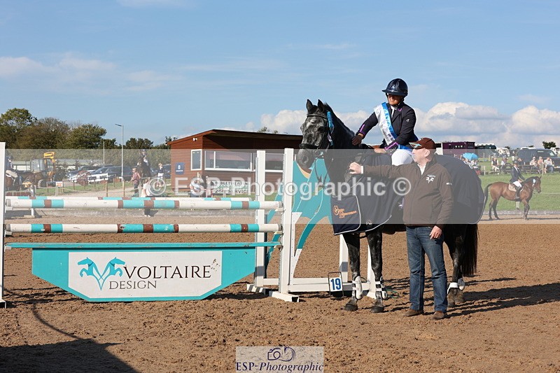 230915A-164118-03240 - Cls 6 Snr 1.05m Derby