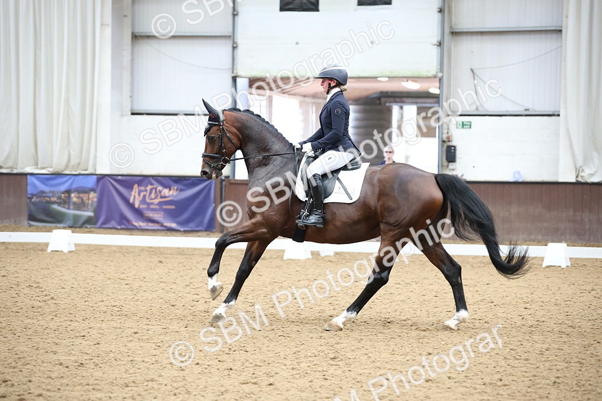 SBM_004007 - Class 8 - Advanced Medium 6 Silver