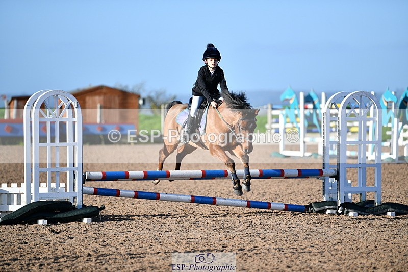 241026A-095123-00523 - SAT Cls 20+21 Club and Schools 60cm