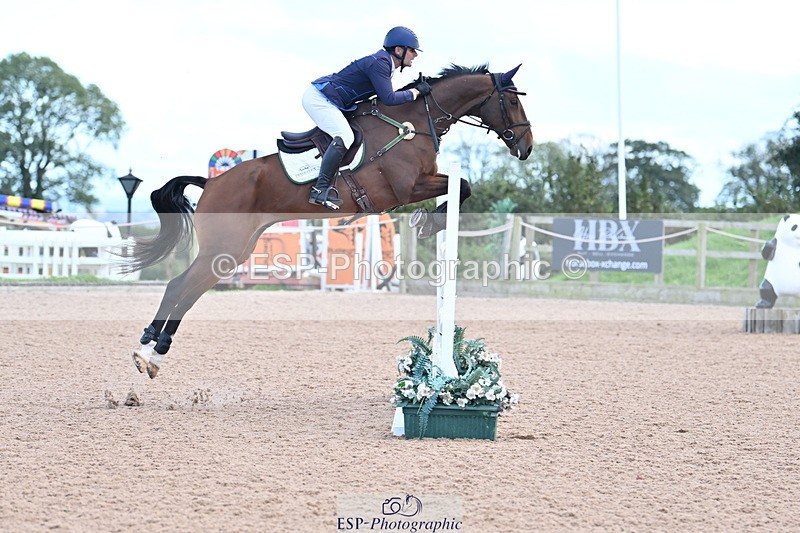 231014A-182143-06368 - Cls 21 National 1.30 & 1.40m Open