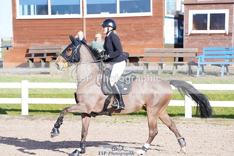 250222-151946-02443 - Cls 15 Foxhunter and 1.20m Open