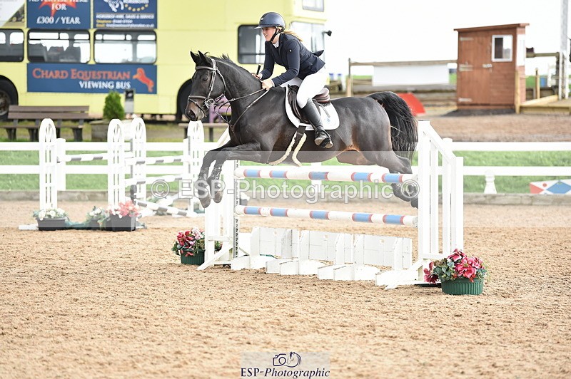 231013A-124800-01639 - Cls 3 1.05m Amateur Quali