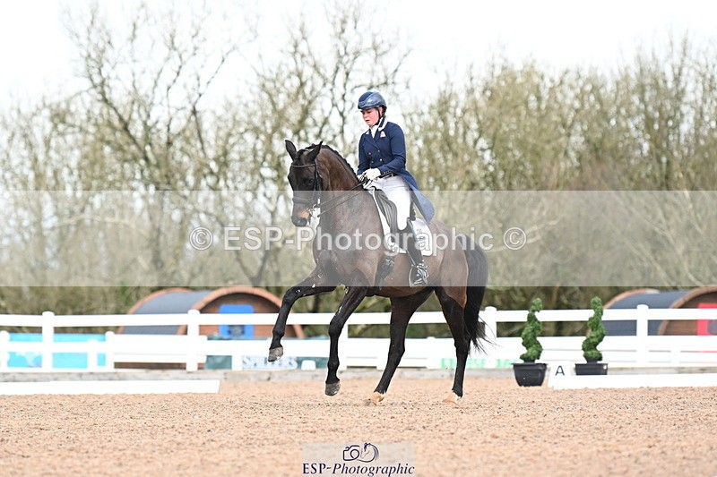 240218A-122856-07146 - 160-Abbie.Newbury-Seagry.Firstamour