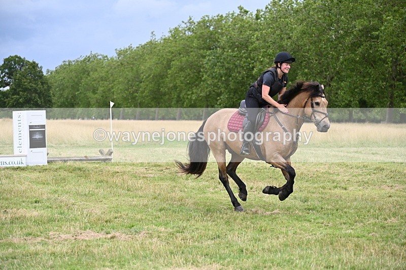 WJ6_3082 - Time at Jump 11:06 to 11:40