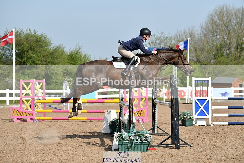 240511A-093804-11318 - Cls 28 95cm National Am Quali