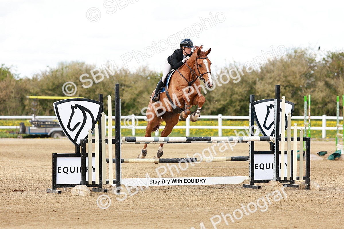 SBM_001887 - Class 4 - Senior Newcomers - 1.10m