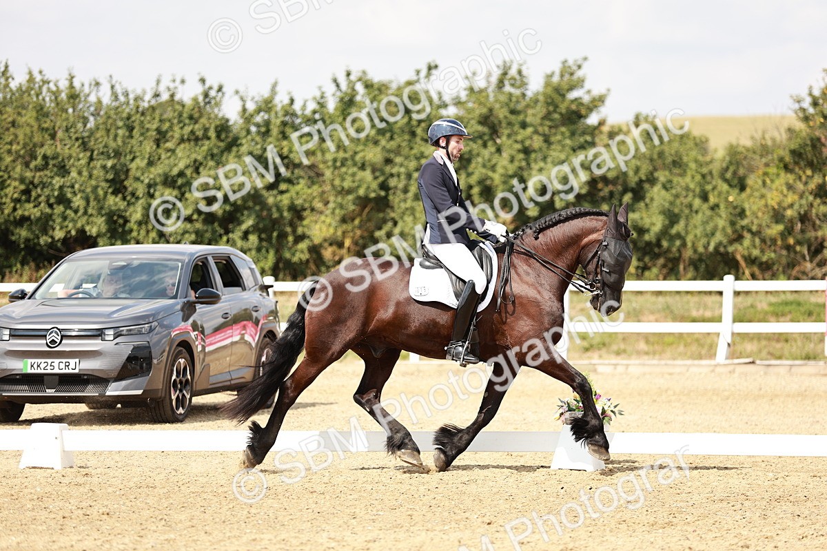 SBM_004159 - Class 7 - Advanced Medium 6 Gold - 14.52-16.00