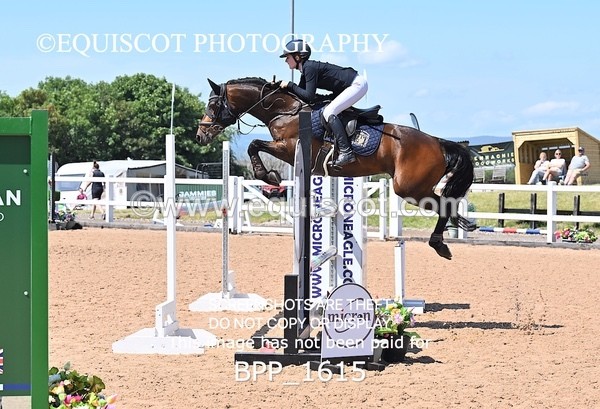 BPP_1615 - THU CLASS 3 Scottish Branch North West Junior Championship **Viewing/Selection class for 148 teams**