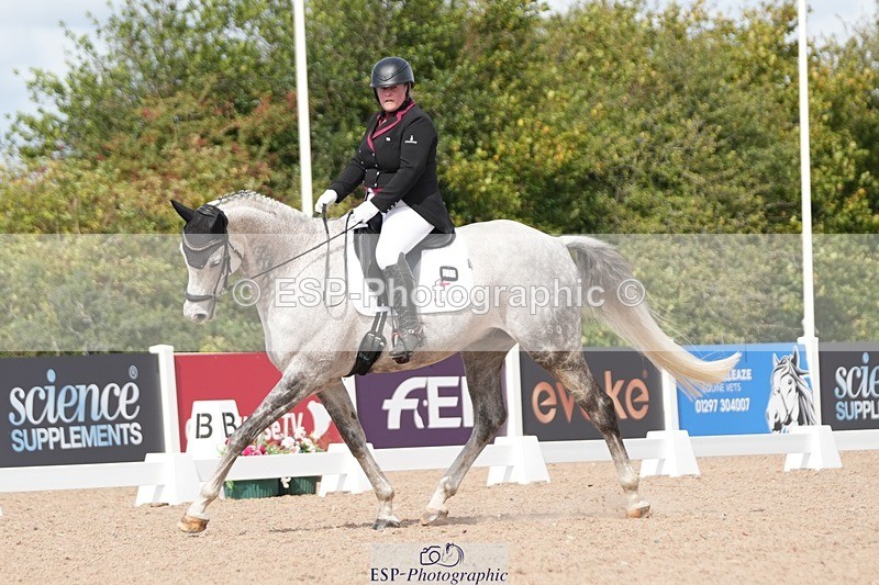 250906-124341-02432 - 071-Emma.ChapmanRoyal.Achiever