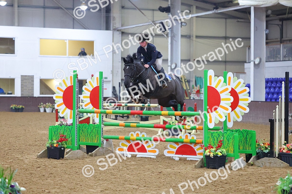 SBM_008700 - Class 22  - Senior Newcomers/ 1.10m Open - First Round (1.10m)