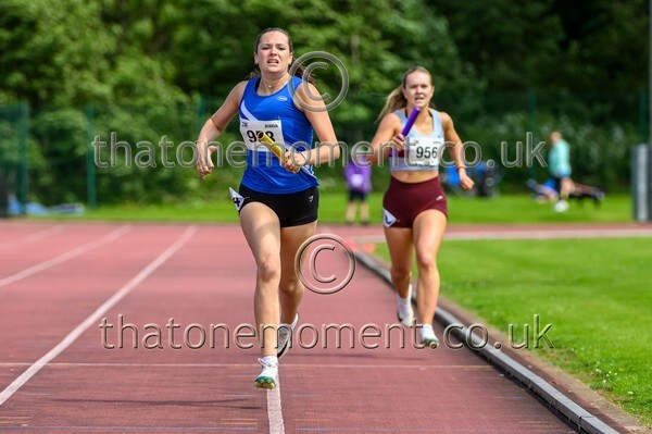 Relays26-922971 - Female Set Three