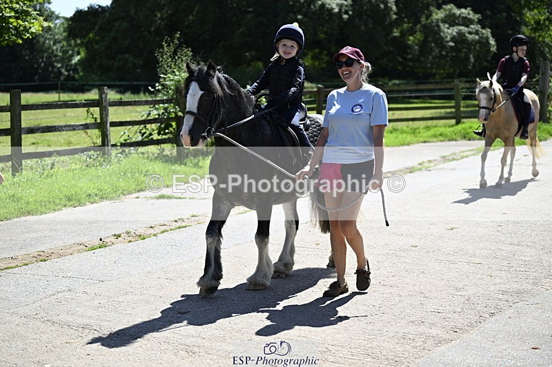 240728B-141719-00486 - Theo and Gemma's Groups Indoor