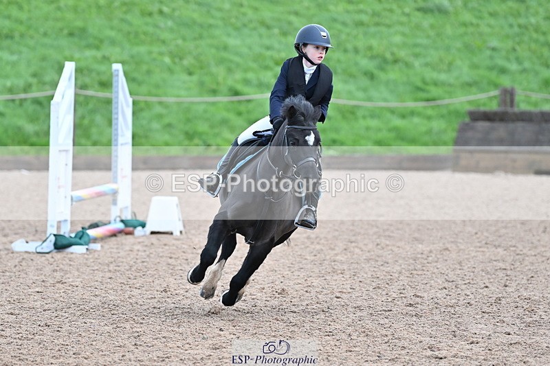 231029A-094420-02502 - 60cm Club and Schools