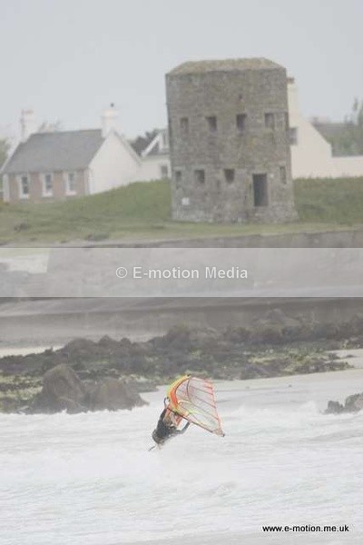 WS 110509  86 - Windsurfing