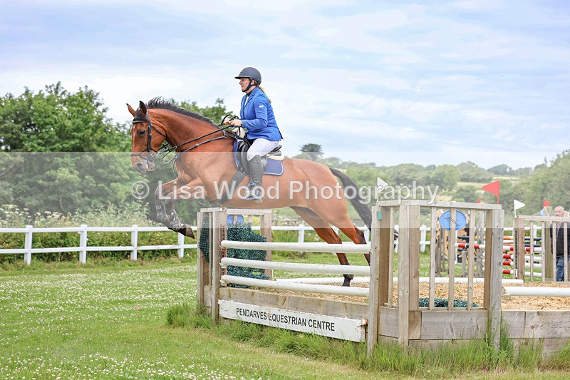 3E7A3635 - Class 6: Hawkins Motors Senior 1.00m Derby