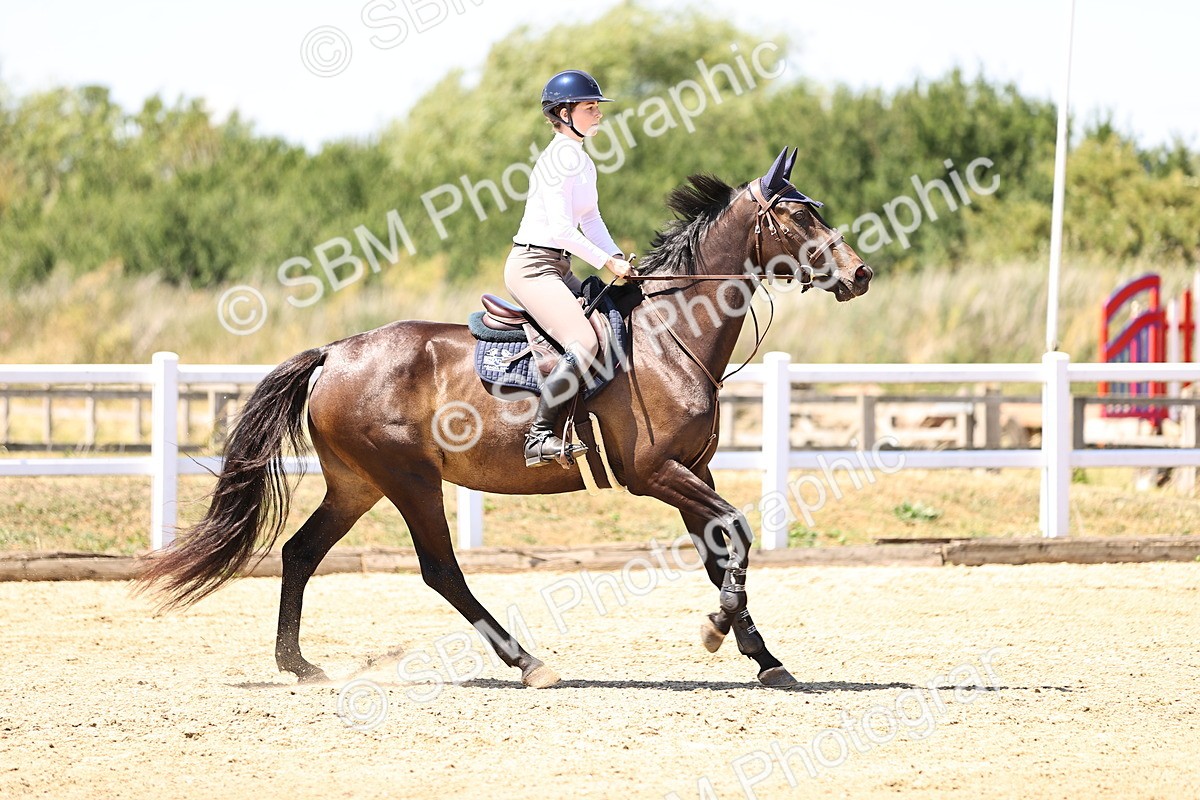 SBM_014481 - Class 15 - Senior Newcomers - 1.10m Open