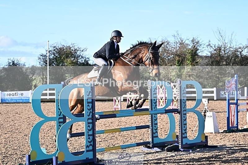 251203-120901-00420 - Cls 3 Snr 1.05m Open