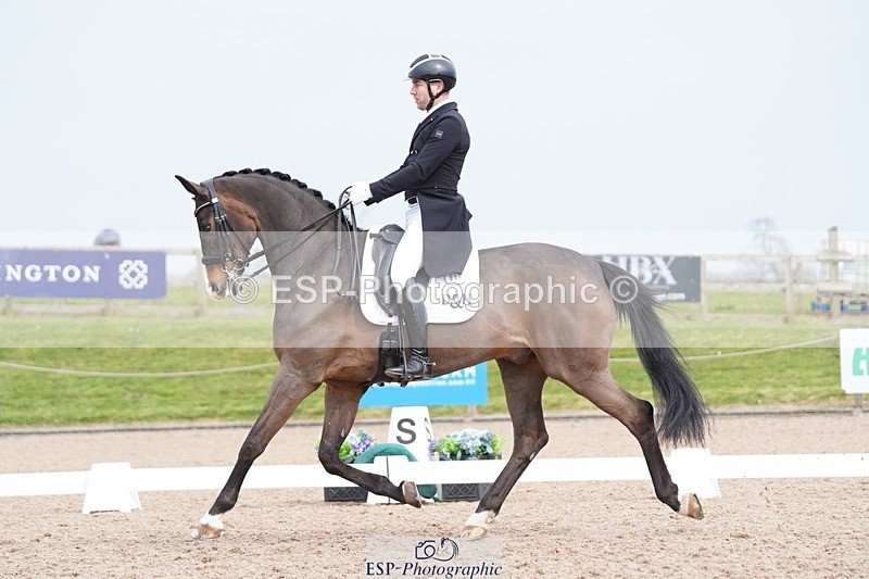 250403-152302-03123 - 032-Darren.Hicks-Sir.Robinson