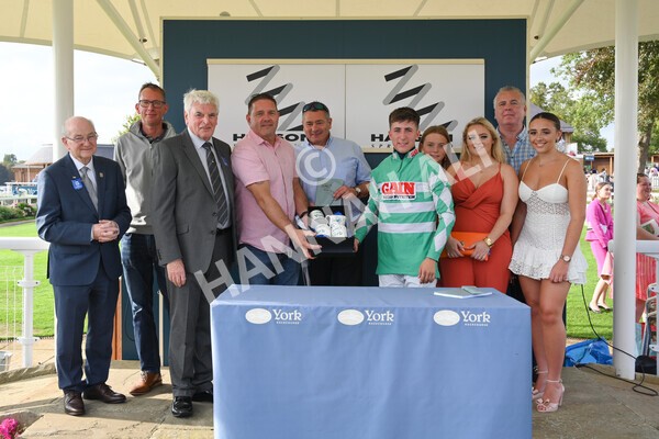 yr04092022r6-76 - Race 6 4.40pm Hanson Springs Stakes