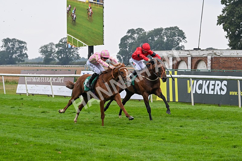 070924-Race 3-Huscal-7275 - Race 3