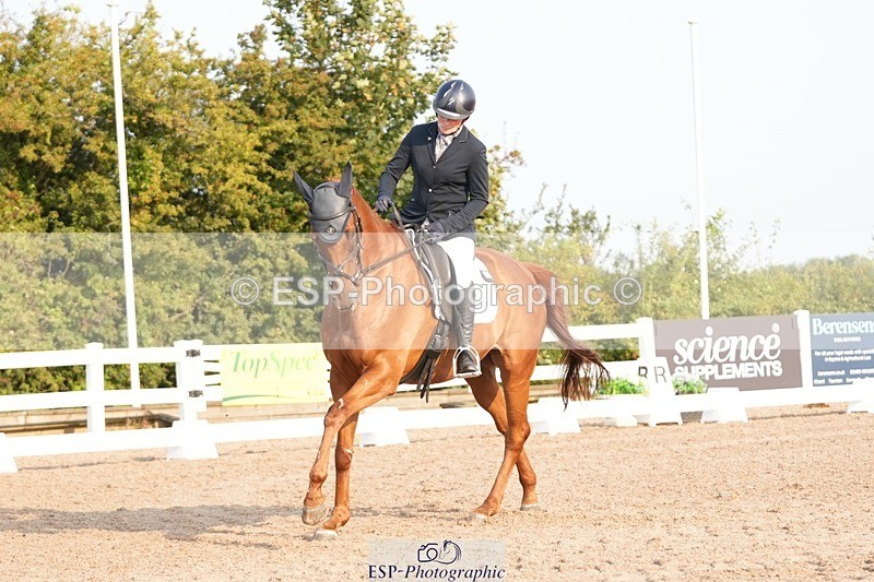 250817-083439-07277 - 142-Emma-Jane.BrownLord.in.Red