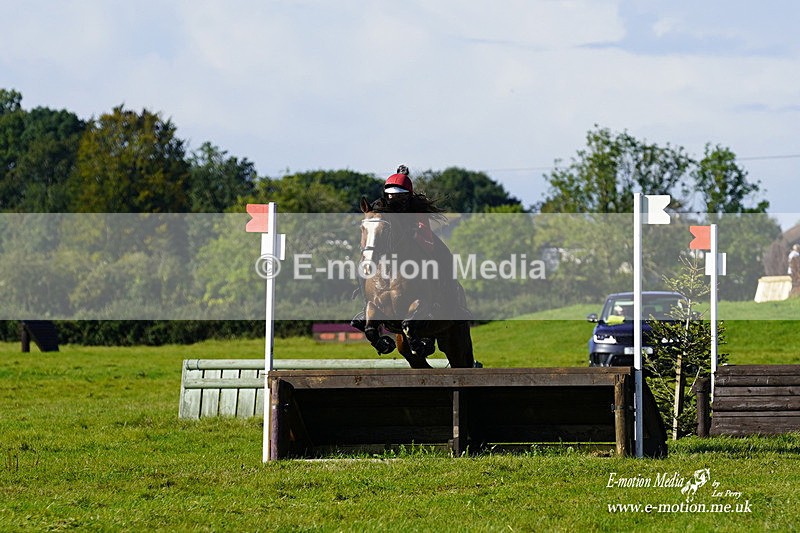  WWHT 031021 524 - WWEC Novice Restricted (0.80m) 18/10/20