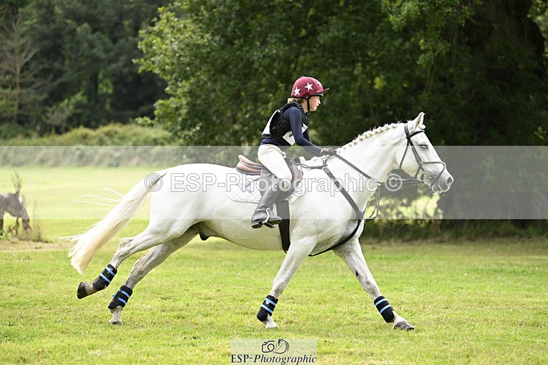 240825X-155812-36141 - 80cm XC 15.30 to 16.30