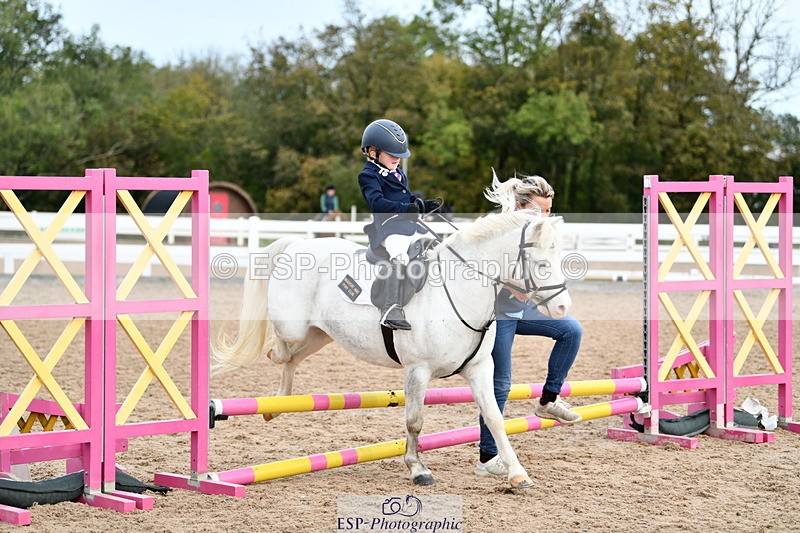 241013B-101120-00307 - Cls 2c 40cm Lead Rein