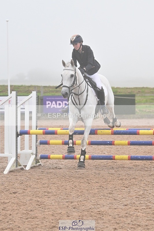 240813-194858-01035 - Classes 7 A&B 90cm