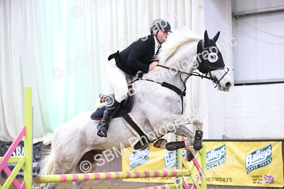 SBM_001835 - Class 9 - Senior British Discovery - 1.00m