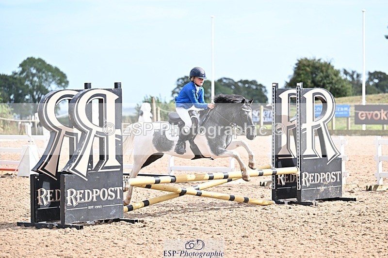 250826-154404-00175 - Clear Round and 60cm