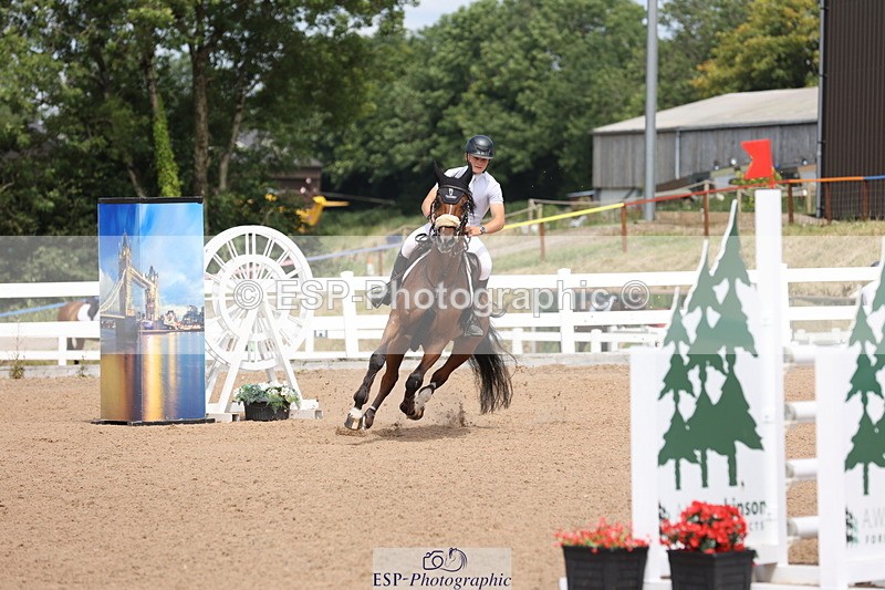 240718A-131930-05535 - Cls 9, 1 Star Bronze Tour 1.10m