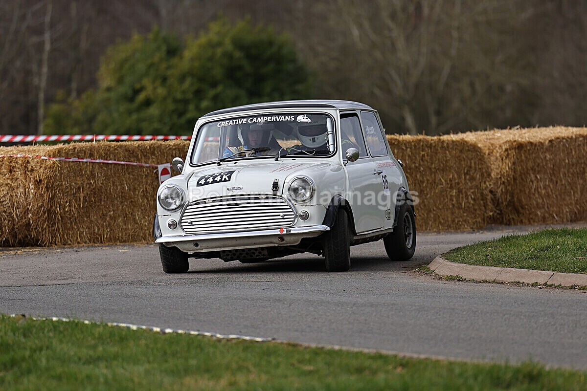 RETRO-778 - Race Retro