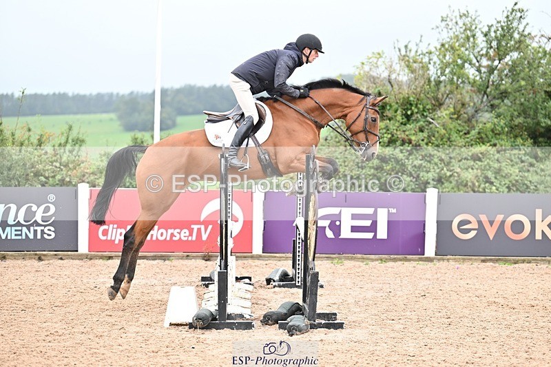250917-105958-00189 - Cls 1 British Novice and 90cm Open