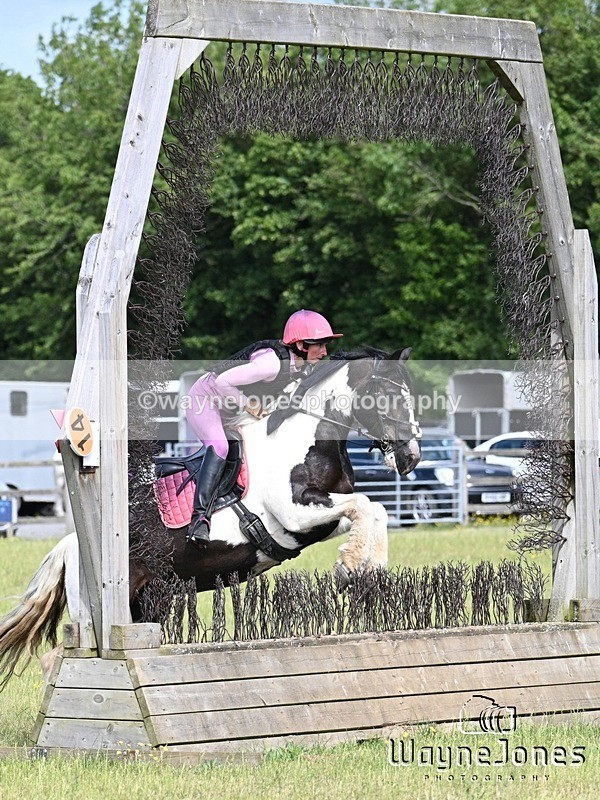 WJ7_9412 - Kellie Jade Ellie XC training with Kelly Harris 28-06-26
